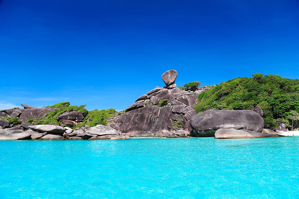 Similan One Day Trip by speedboat